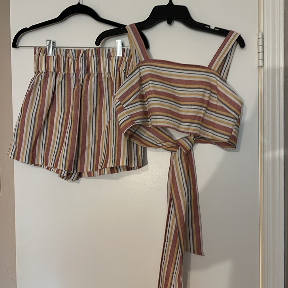 Crop top/short set